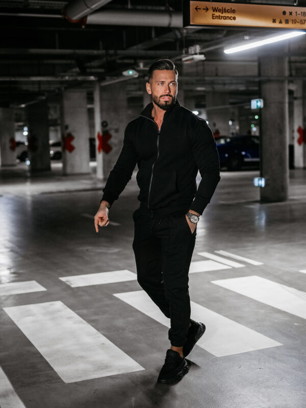 Komplet męski dresowy LOG OLAVOGA czarny , butik olv , olavoga sklep online , ola voga , olavoga , olavoga sklep , butik olavoga ,