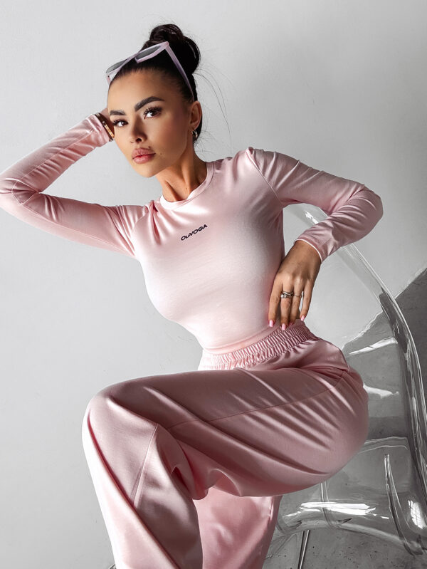 Komplet casualowy CANARY OLAVOGA pudrowy , butik olv , olavoga sklep online e , ola voga , Olavoga , sklep Olavoga , butik olavoga ,