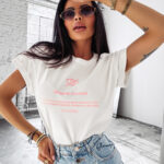 T-shirt damski bawełniany z nadrukiem GLASS OLAVOGA ecru , butik olv , olavoga sklep online , ola voga , butik olavoga , sklep olavoga , top olavoga , olavoga glass ,