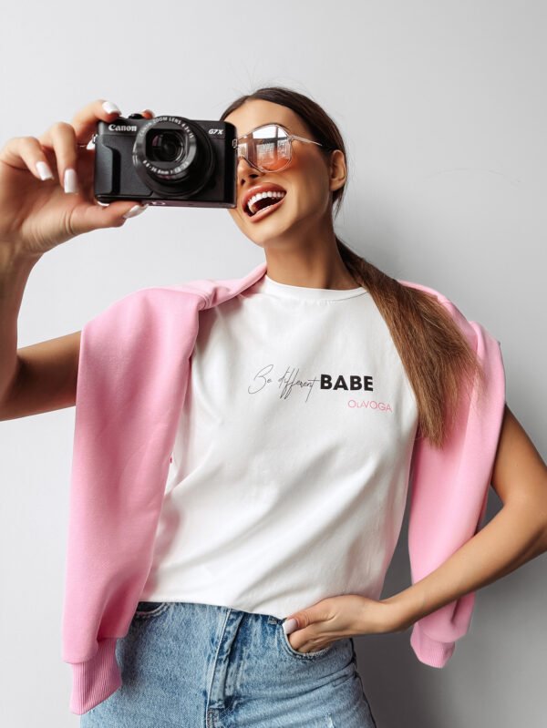 T-shirt damski bawełniany PURNITO OLAVOGA ecru , butik olv , olavoga sklep online , ola voga ,