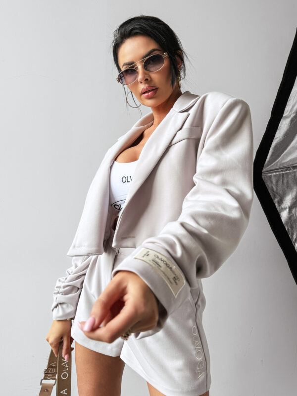 Spodenki z wysokim stanem TINTO OLAVOGA szare , butik olv , olavoga sklep online , ola voga , butik olavoga , sklep olavoga , spodenki olavoga , spodenki olv , tinto olavoga , tinto olv ,