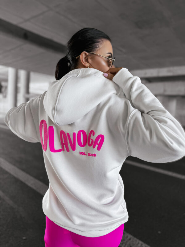 Bluza z kapturem damska NORTH OLAVOGA ecru , olavoga butik partnerski , olavoga , olavoga wyprzedaż , olavoga wyprzedaz , olavoga zdjęcia , olavoga butiki partnerskie , butik olv , olavoga sklep online , ola voga , butik olavoga , sklep olavoga , sklep olv , olavoga shop , olv shop , bluza damska , bluza damska z kapturem , bluza kangurka , women sweatshirt , ecru women sweatshirt , ecru bluza damska , olavoga north , north olv , bluza damska olavoga , bluza damska olv , north ,