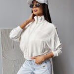 Bluza bez kaptura SAING OLAVOGA ecru , olavoga wyprzedaż , olavoga wyprzedaz , olavoga zdjęcia , olavoga butiki partnerskie butik olv , olavoga sklep online , ola voga , butik olavoga , sklep olavoga , bluza damska olavoga , olavoga saing , ecru bluza damska , bluza damska olv ,