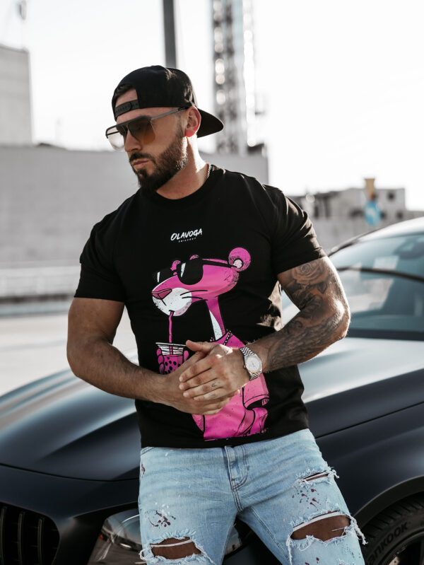 T-shirt męski z panterą HILL OLAVOGA czarny , olavoga koszulka , olavoga wyprzedaż , olavoga wyprzedaz , olavoga zdjęcia , olavoga butiki partnerskie , butik olv , olavoga sklep online , ola voga , butik olavoga , sklep olavoga , t-shirt olavoga , olavoga men , czarny tshirt męski , klasyczny tshirt olavoga , olavoga hill , męski tshirt olv , hill olv , męski tshirt olavoga , basic hill olv , basic hill olavoga , basic męski olv , basic męski olavoga ,