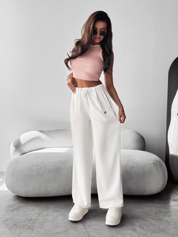 Spodnie casualowe MIAL OLAVOGA ecru , olavoga butik partnerski , olavoga wyprzedaż , olavoga wyprzedaz , olavoga zdjęcia , olavoga butiki partnerskie , butik olv , olavoga sklep online , ola voga , butik olavoga , sklep olavoga , sklep olv , olavoga shop , olv shop , spodnie casualowe mial , spodnie olavoga , spodnie olv , spodnie casualowe olavoga , eleganckie spodnie olavoga , spodnie damskie olavoga , spodnie damskie olv , mial , spodnie mial , szerokie spodnie olavoga , casual women , pants women ,