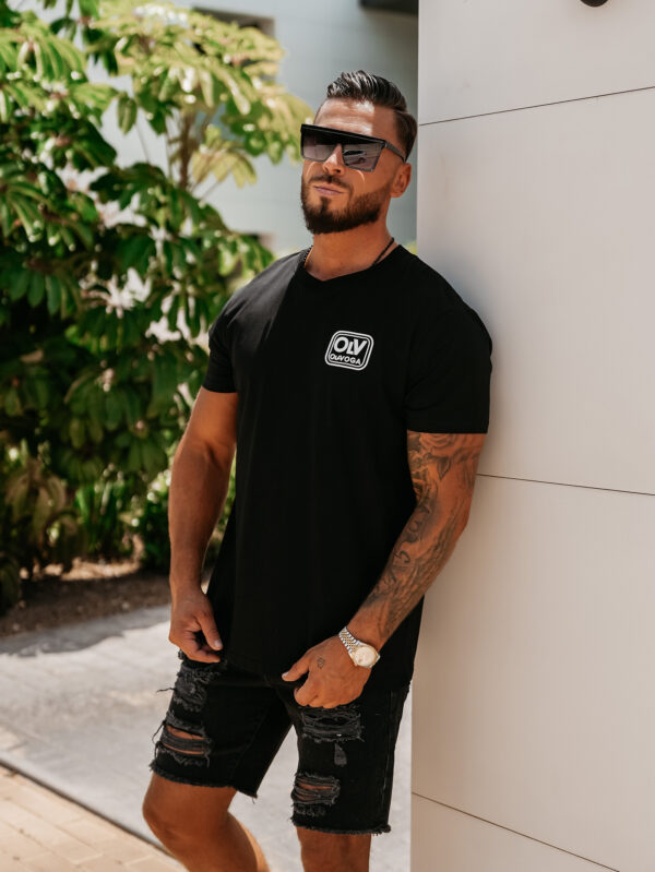 T-shirt męski bawełniany ESKAL OLAVOGA czarny , m , l , xl , nowa kolekcja , najnowsza kolekcja , olavoga warszawa , butik partnerski , wyprzedaż , wyprzedaz , zdjęcia , butiki partnerskie , butik olv , sklep online , ola voga , butik , sklep , olv , shop , t-shirt , men , tshirt , męski , klasyczny , basic , koszulka męska olv , , koszulka , błękitna , tshirt men , slim , koszulka bawełniana , blue , męska , beige , z logo , black , white , biała , Orange , blue ,