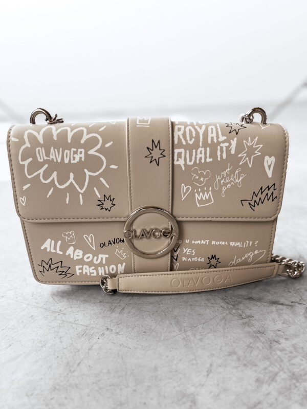 Torebka na łańcuszku SKETCH OLAVOGA szara , olavoga butik partnerski , olavoga wyprzedaż , olavoga wyprzedaz , olavoga zdjęcia , olavoga butiki partnerskie , butik olv , olavoga sklep online , ola voga , butik olavoga , sklep olavoga , sklep olv , olavoga shop , olv shop , sketch , torba skórzana sketch , olavoga sketch , sketch olv , bag olavoga , leather bag olavoga , leather bag , moda damska olavoga , moda damska ,