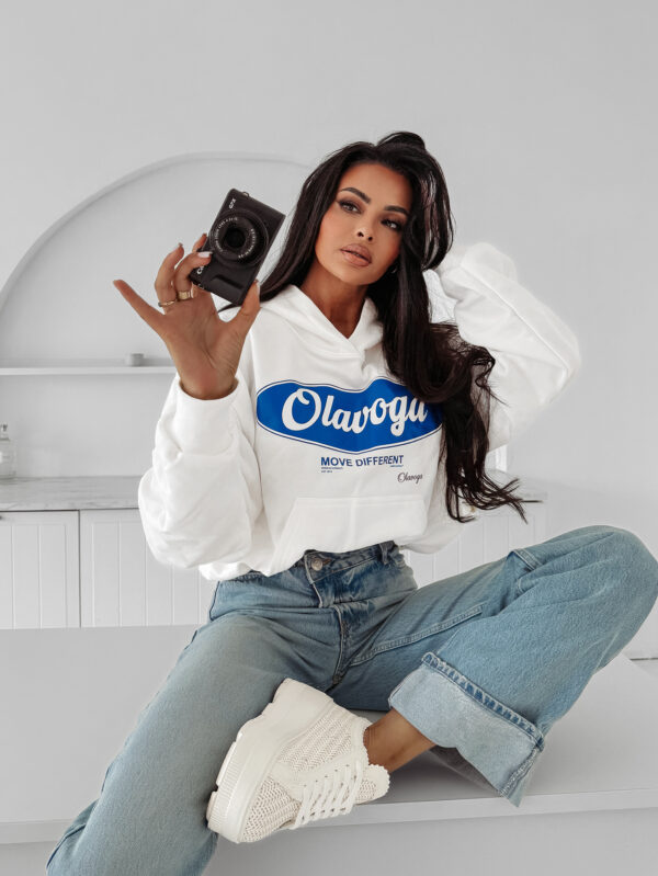 Bluza damska z kapturem AUTUMN MUSE OLAVOGA ecru , sprzedaż , new , nowa kolekcja , s , m , najnowsza kolekcja , butik partnerski , wyprzedaż , wyprzedaz , olavoga , zdjęcia , butiki partnerskie , butik olv , sklep online , ola voga , o la voga , modny butik , sklep , shop , olv, women , bawełniana , letnia , bluzka , luźna , jesienna , beige , kobieca , modna , biała , white , black , biała , ecru , melanż , czekolada , czekoladowa ,