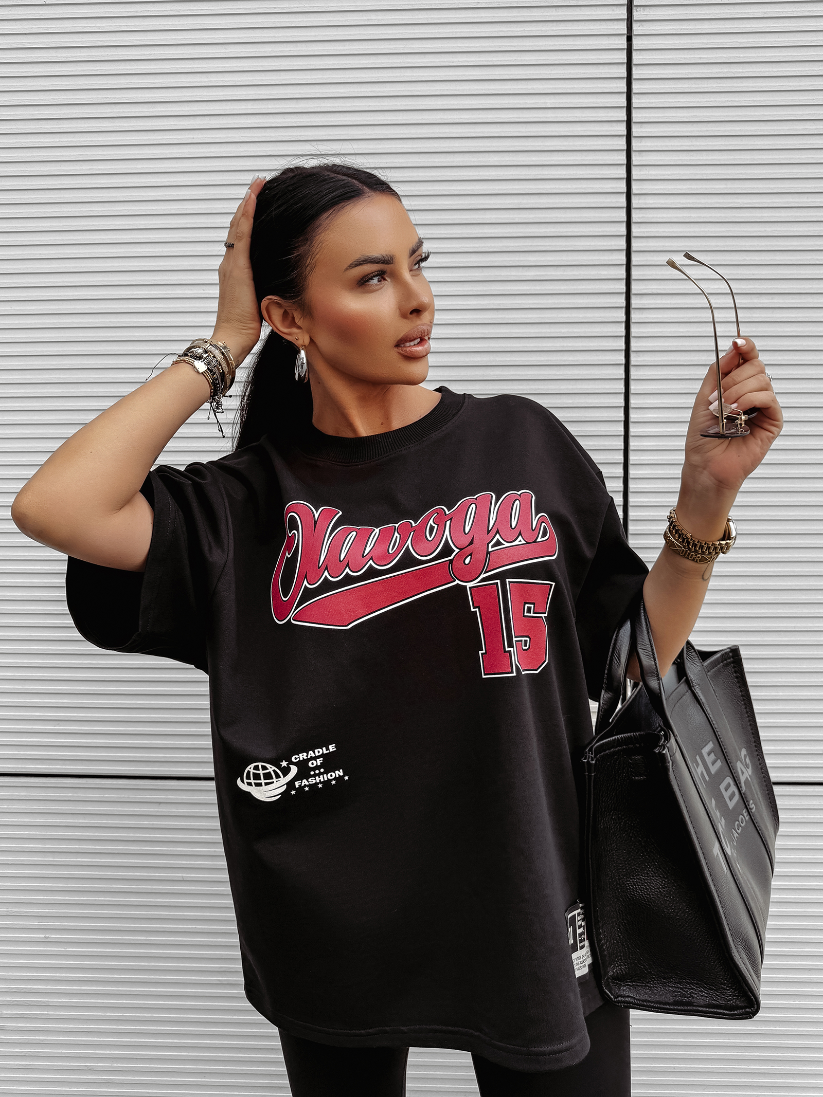 T-shirt damski OLAVOGA BULLYS czarny , s , m , l , zakupy , nowa kolekcja , najnowsza kolekcja , new , sprzedaż , butik partnerski , wyprzedaż , wyprzedaz , zdjęcia , butiki partnerskie , butik olv , sklep online , ola voga , o la voga , butik , sklep , olv , shop , bawełniany , women , gładki , kobiecy , biały , white , black ,