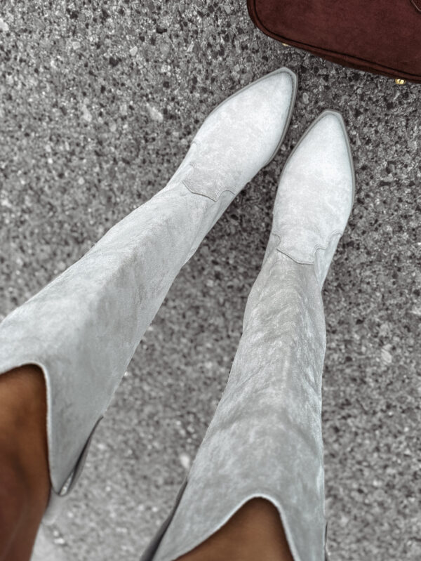 Kowbojki damskie OLAVOGA POINT beżowe , 36, 37, 38 ,39, 40, 41, nowa kolekcja , najnowsza kolekcja , new , sprzedaż , butik partnerski , wyprzedaż , wyprzedaz , zdjęcia , butiki partnerskie , butik olv , sklep online , ola voga , o la voga , butik , sklep , olv , shop , women , kobiece , kobiecy ,