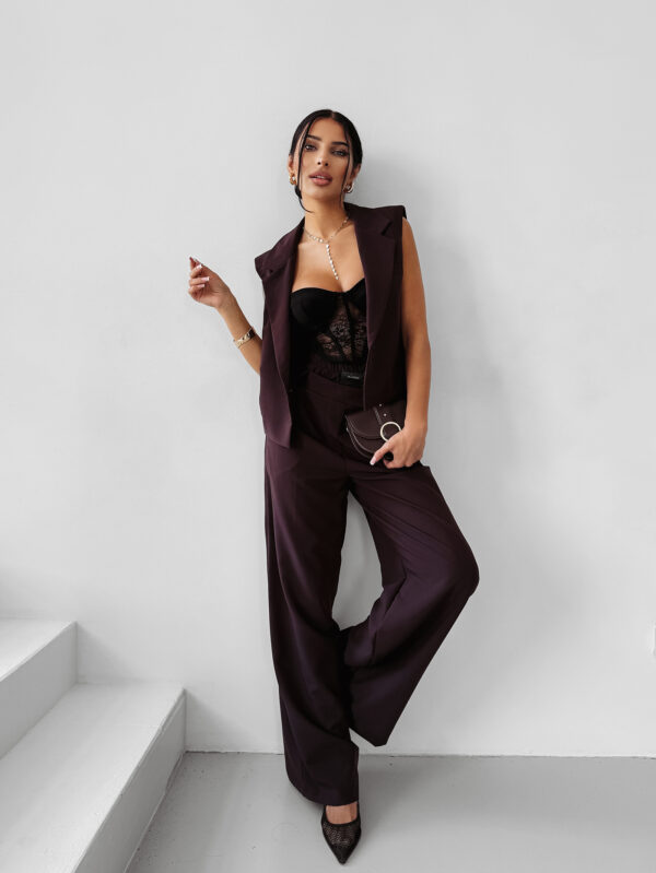 Komplet damski OLAVOGA MAJESTY czekoladowy , zakupy , s , m , l , nowa kolekcja , najnowsza kolekcja , new , sprzedaż , butik partnerski , wyprzedaż , wyprzedaz , zdjęcia , butiki partnerskie , butik olv , sklep online , ola voga , o la voga , butik , sklep , olv , shop , women , kobiece , kobiecy ,