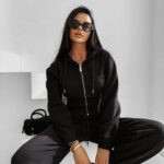 Komplet damski OLAVOGA SANCTUARY czarny , zakupy , s , m , l , nowa kolekcja , najnowsza kolekcja , new , sprzedaż , butik partnerski , wyprzedaż , wyprzedaz , zdjęcia , butiki partnerskie , butik olv , sklep online , ola voga , o la voga , butik , sklep , olv , shop , women , kobiece , kobiecy ,