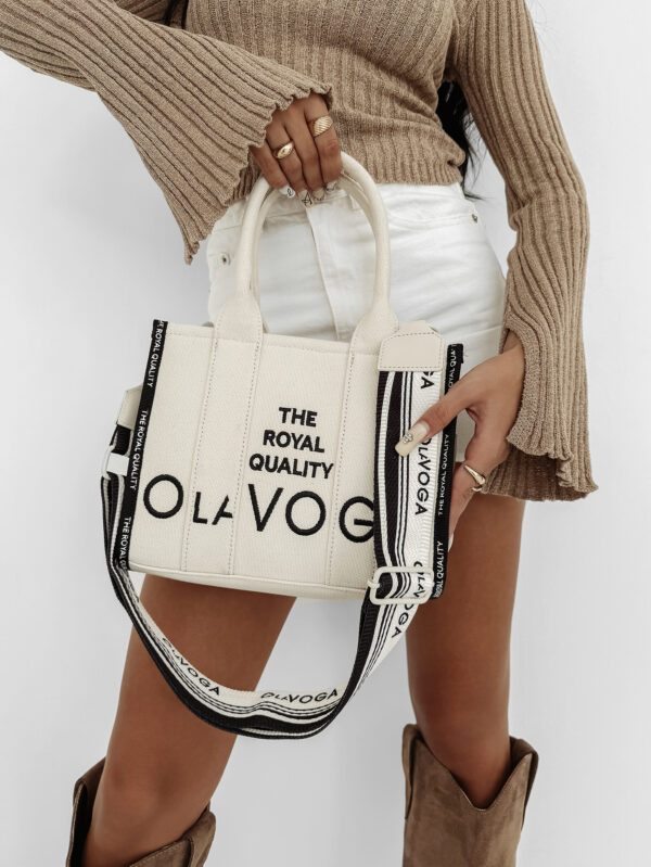 Torebka shopperka OLAVOGA NALA beżowa , zakupy , nowa kolekcja , najnowsza kolekcja , new , sprzedaż , butik partnerski , wyprzedaż , wyprzedaz , zdjęcia , butiki partnerskie , butik olv , sklep online , ola voga , o la voga , butik , sklep , olv , shop , women , kobiece , kobiecy ,