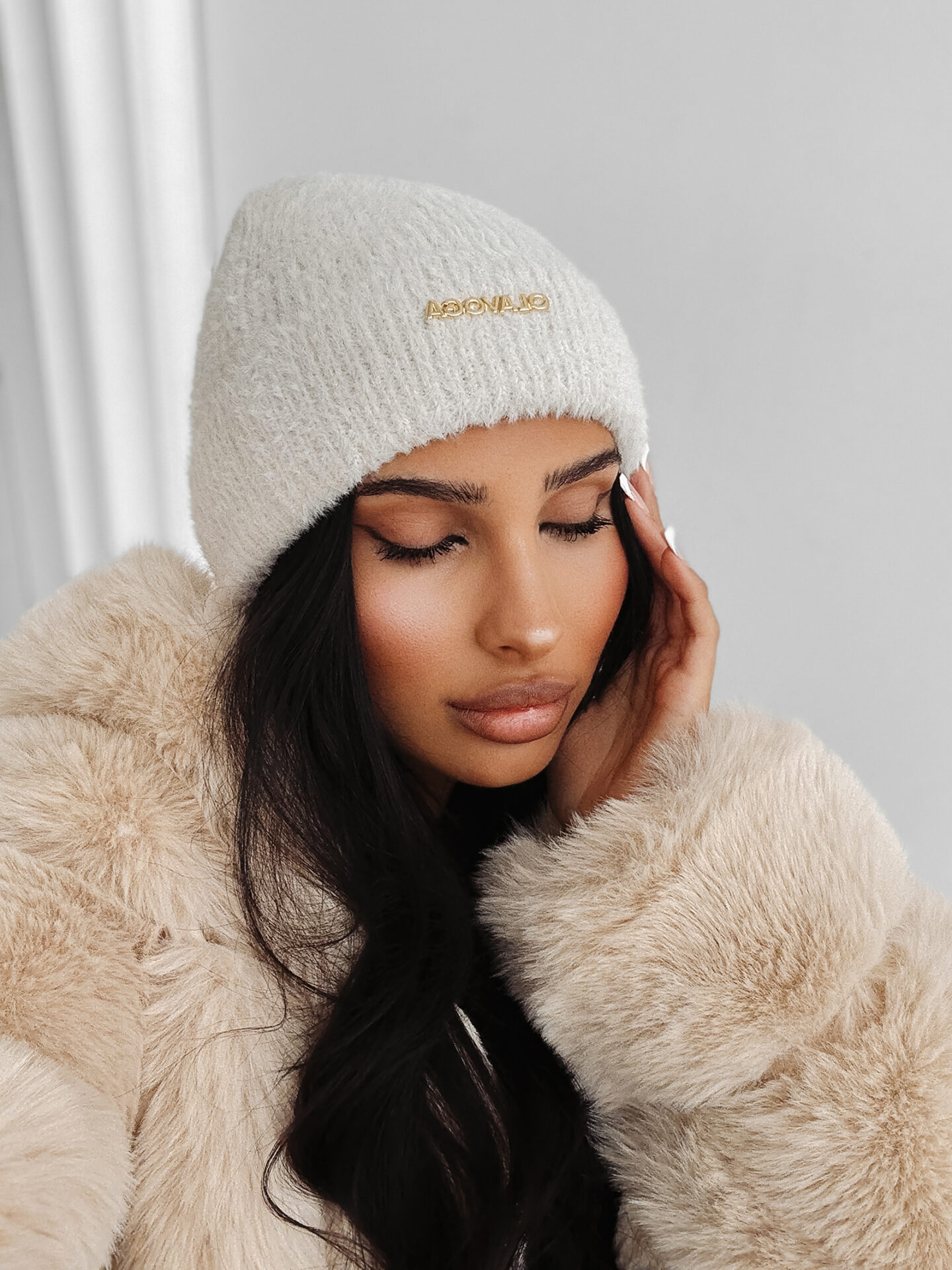 Czapka damska OLAVOGA MORI ecru