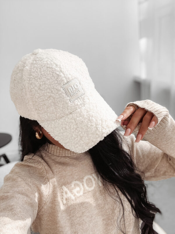 Czapka z daszkiem OLAVOGA SAAL ecru