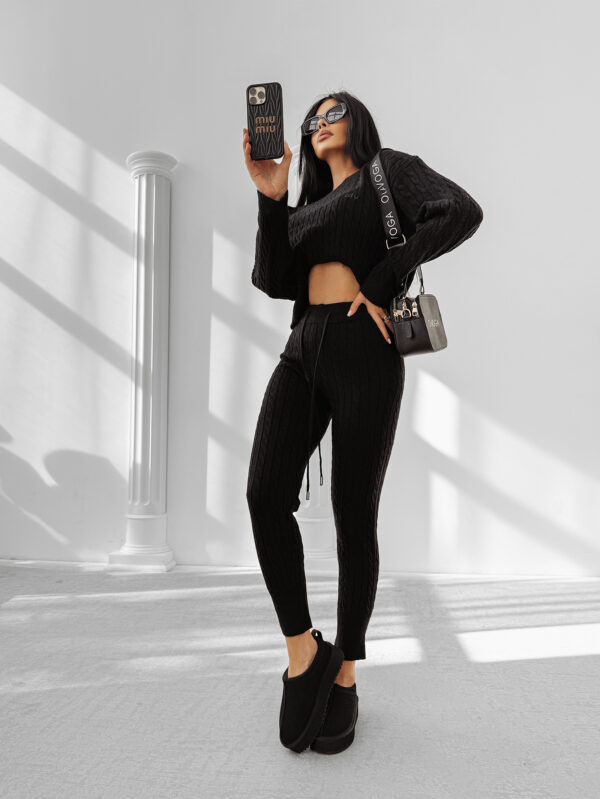 Komplet damski OLAVOGA OLIA czarny , Olavoga casual moda damska butik internetowy, MadamRock kobieca kolekcja butik partnerski, Olavoga trendy look damski sklep online, Olavoga elegancka moda damska butik, MadamRock styl kobiecy butik online, Olavoga kobiecy vibe butik internetowy, Olavoga butik partnerski kobiecy styl premium, MadamRock i Olavoga damska moda butik online, Olavoga kobieca moda luksusowa butik, MadamRock butik internetowy kobiece stylizacje, Olavoga fashion woman butik partnerski premium, Olavoga butik damski casual look, MadamRock elegancka kobieca moda butik partnerski, Olavoga damski vibe butik internetowy trendy, Olavoga kobiecy look butik partnerski casual, MadamRock butik online kobiecy vibe, moda damska butik partnerski casual, kobiecy outfit premium sklep internetowy, elegancki look kobiecy butik internetowy, casual moda damska butik online, street style damski sklep internetowy, moda kobieca premium butik partnerski, kobiecy casual look butik internetowy, trendy kobieca moda butik online, luksusowa moda damska butik partnerski, kobiecy styl minimalistyczny sklep internetowy, codzienna moda kobieca butik online, moda damska butik premium internetowy, casualowy look kobiecy butik partnerski, moda kobieca trendy sklep online