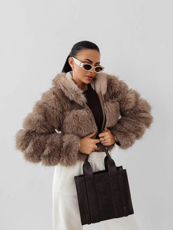 Kurtka damska OLAVOGA LANIKA beżowa , Olavoga moda damska butik internetowy, MadamRock kobieca kolekcja butik partnerski, Olavoga elegancki look damski sklep online, Olavoga kobieca moda butik partnerski, MadamRock styl damski butik online, Olavoga casual kobiecy vibe butik internetowy, Olavoga trendy kolekcja damska butik partnerski, MadamRock i Olavoga butik damski premium, Olavoga kobiecy stylizacje butik online, Olavoga butik partnerski kobieca moda casual, MadamRock moda kobieca butik internetowy, Olavoga elegancka kobieca moda butik premium, Olavoga casual damski look butik partnerski, MadamRock trendy kobieca moda butik internetowy, Olavoga butik partnerski damski vibe premium, moda damska butik internetowy casual, kobiecy look butik partnerski online, luksusowa moda damska sklep internetowy, trendy kobiecy vibe butik online, casual moda damska butik internetowy, moda kobieca premium butik partnerski, minimalistyczny look damski butik online, street style damski butik internetowy, codzienna kobieca moda sklep online, moda damska butik online premium, trendy look kobiecy butik internetowy, casual kobiecy outfit butik partnerski, moda damska elegancka butik online, kobieca moda butik partnerski premium ,