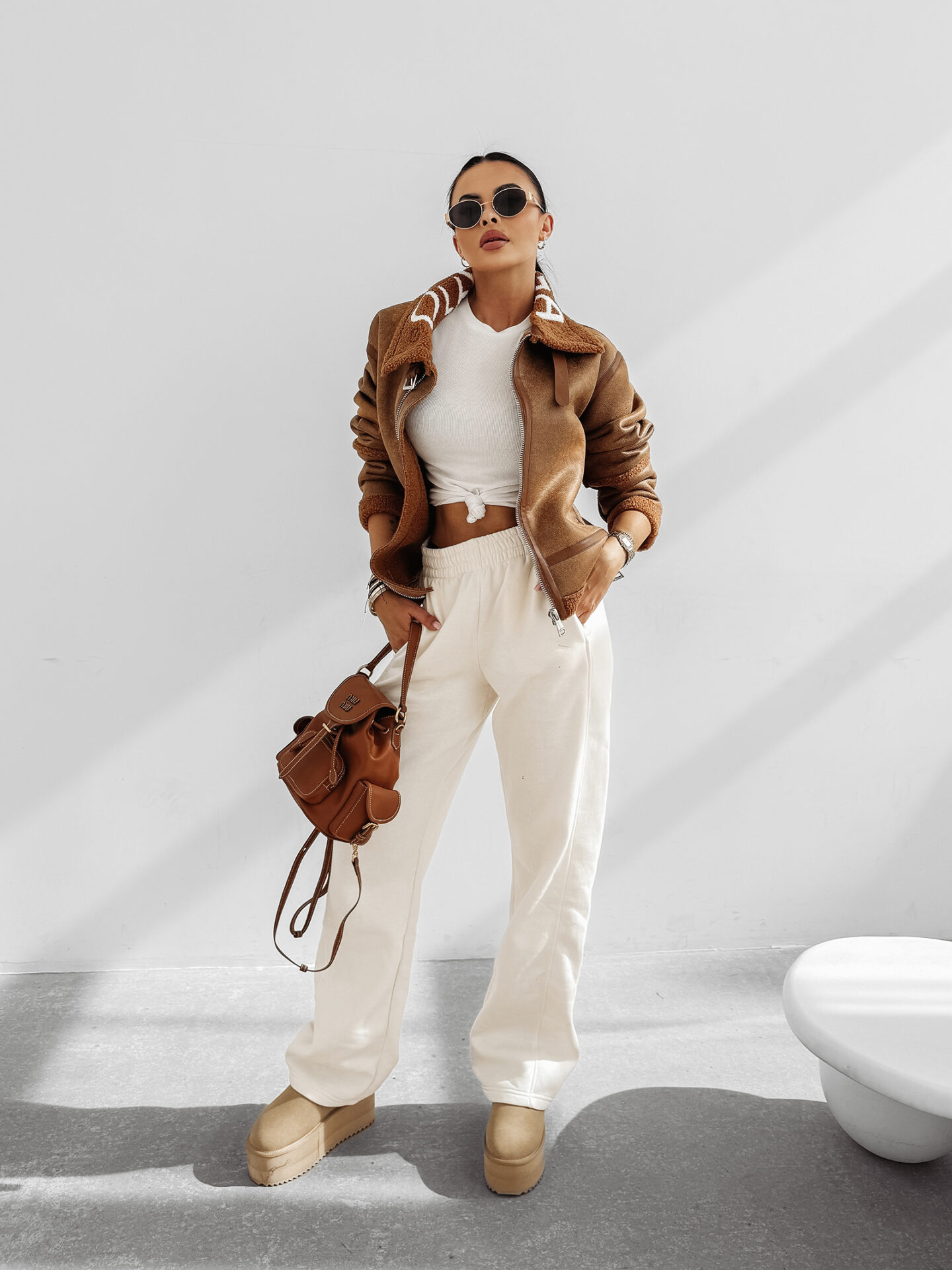 Kurtka damska OLAVOGA LENNOX karmelowa , Olavoga casual stylizacje damskie butik internetowy, MadamRock kobieca moda butik partnerski, Olavoga elegancka moda damska sklep online, Olavoga butik kobieca kolekcja premium, MadamRock stylizacje kobiece butik internetowy, Olavoga damski look butik partnerski, Olavoga kobiecy vibe butik online, MadamRock butik partnerski kobiecy styl premium, Olavoga trendy moda damska butik internetowy, Olavoga fashion woman casual butik partnerski, MadamRock kolekcja kobieca sklep internetowy, Olavoga luksusowa moda damska butik online, Olavoga casual moda damska butik partnerski, MadamRock i Olavoga kobieca moda butik internetowy, Olavoga butik partnerski damska elegancja, Olavoga kobiecy styl premium butik online, moda damska butik internetowy casual, trendy look kobiecy sklep online, luksusowa moda damska butik partnerski, kobiecy vibe butik internetowy casual, moda kobieca streetwear sklep internetowy, elegancka moda damska butik partnerski, kobiecy look premium butik internetowy, codzienna moda damska sklep online, casual styl kobiecy butik partnerski, minimalistyczna moda damska butik internetowy, kapsułowy look kobiecy sklep online, moda damska butik premium online, kobiecy outfit butik internetowy casual