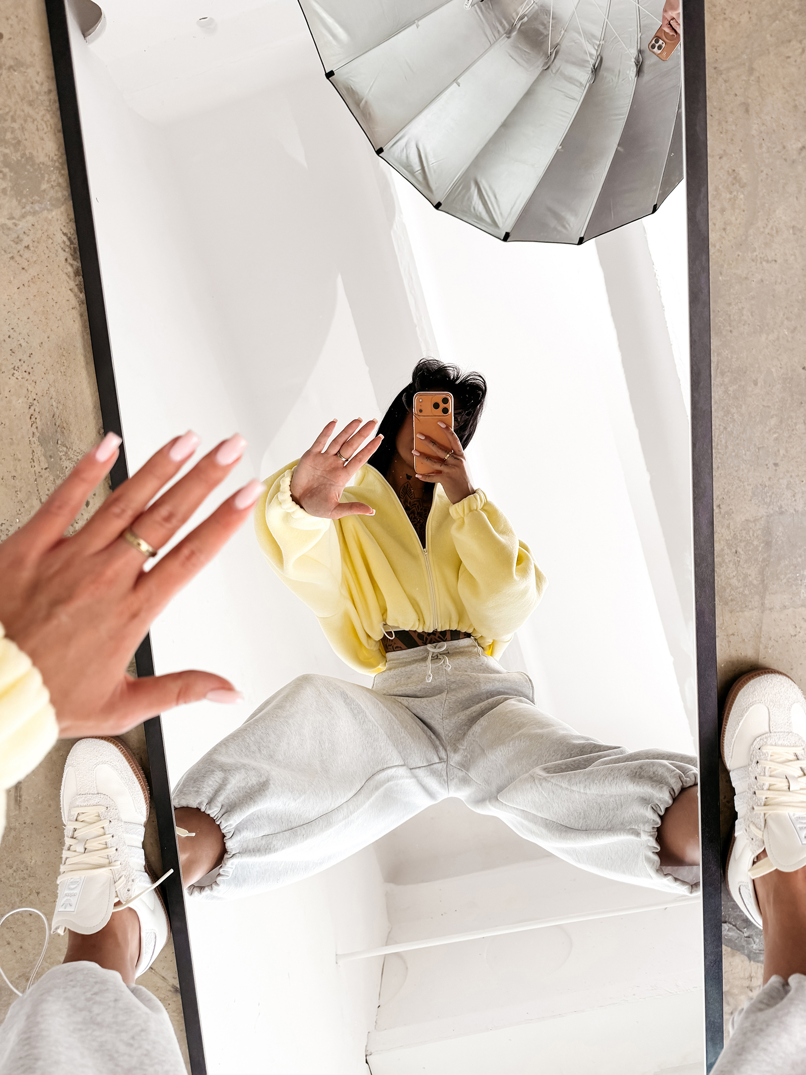 Bluza damska OLAVOGA SOFTI żółta - obrazek 2