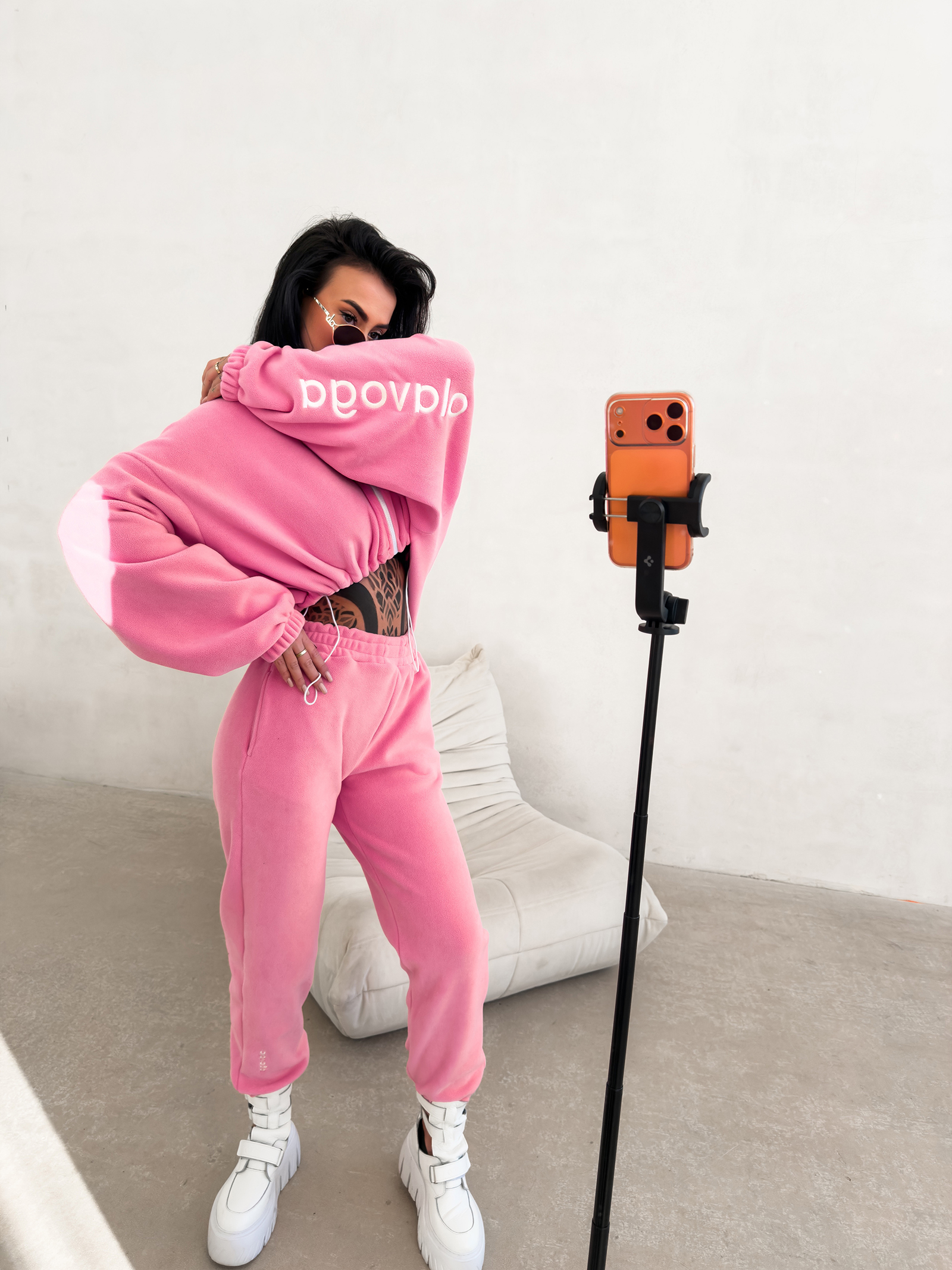 Komplet damski OLAVOGA COZIER różowy - obrazek 2