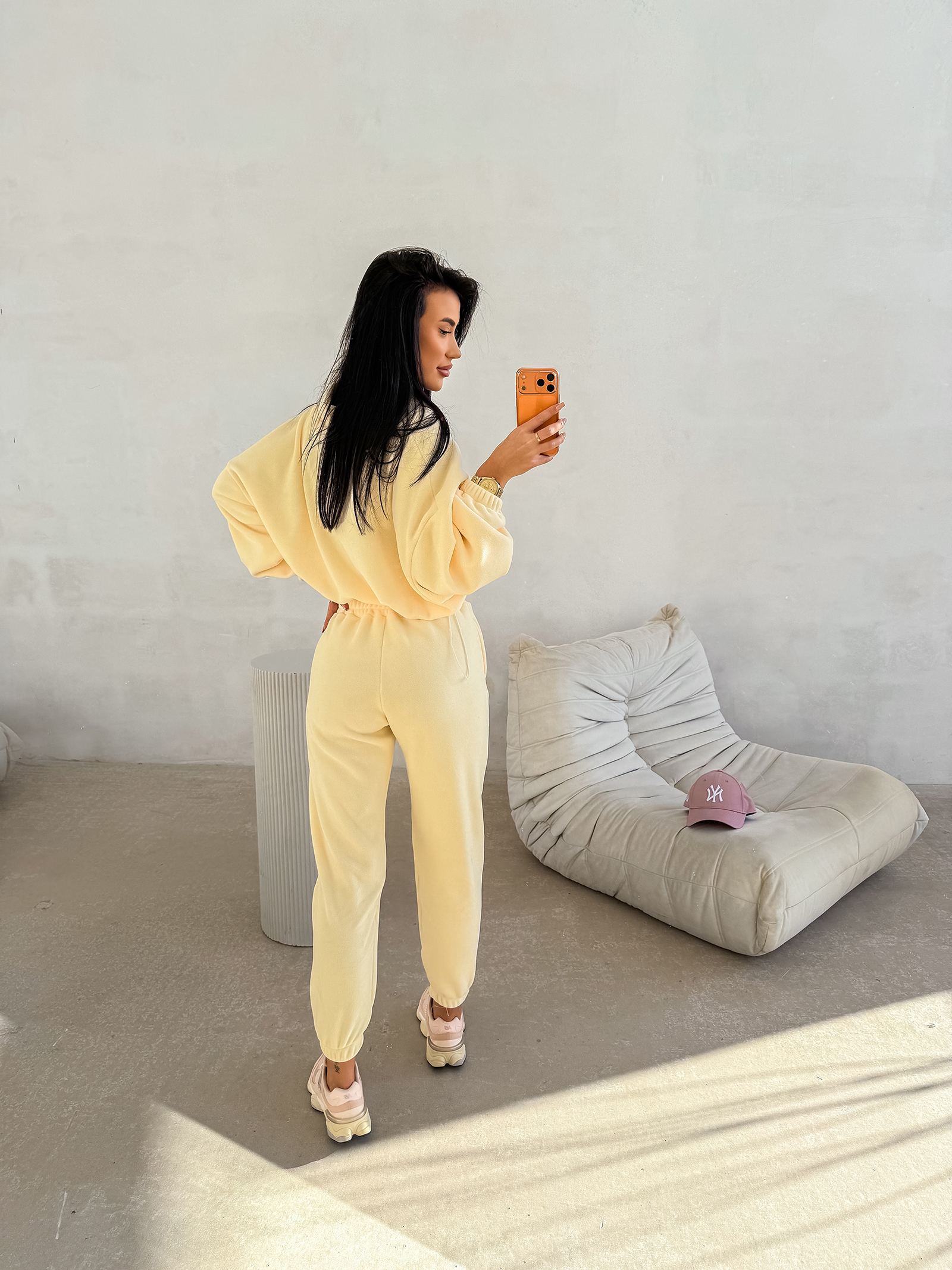 Komplet damski OLAVOGA COZIER bananowy - obrazek 2