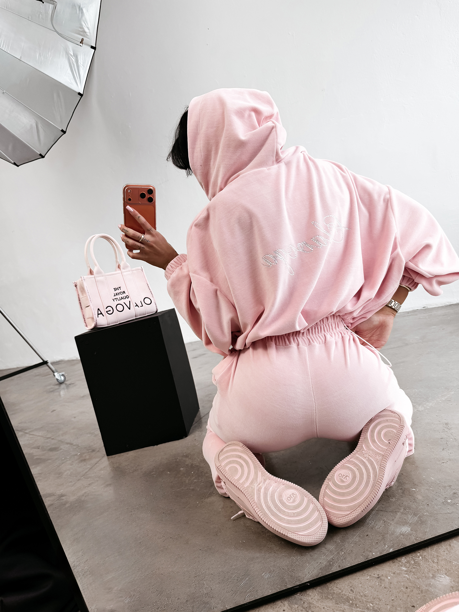 Komplet damski OLAVOGA PRISM pudrowy róż - obrazek 2