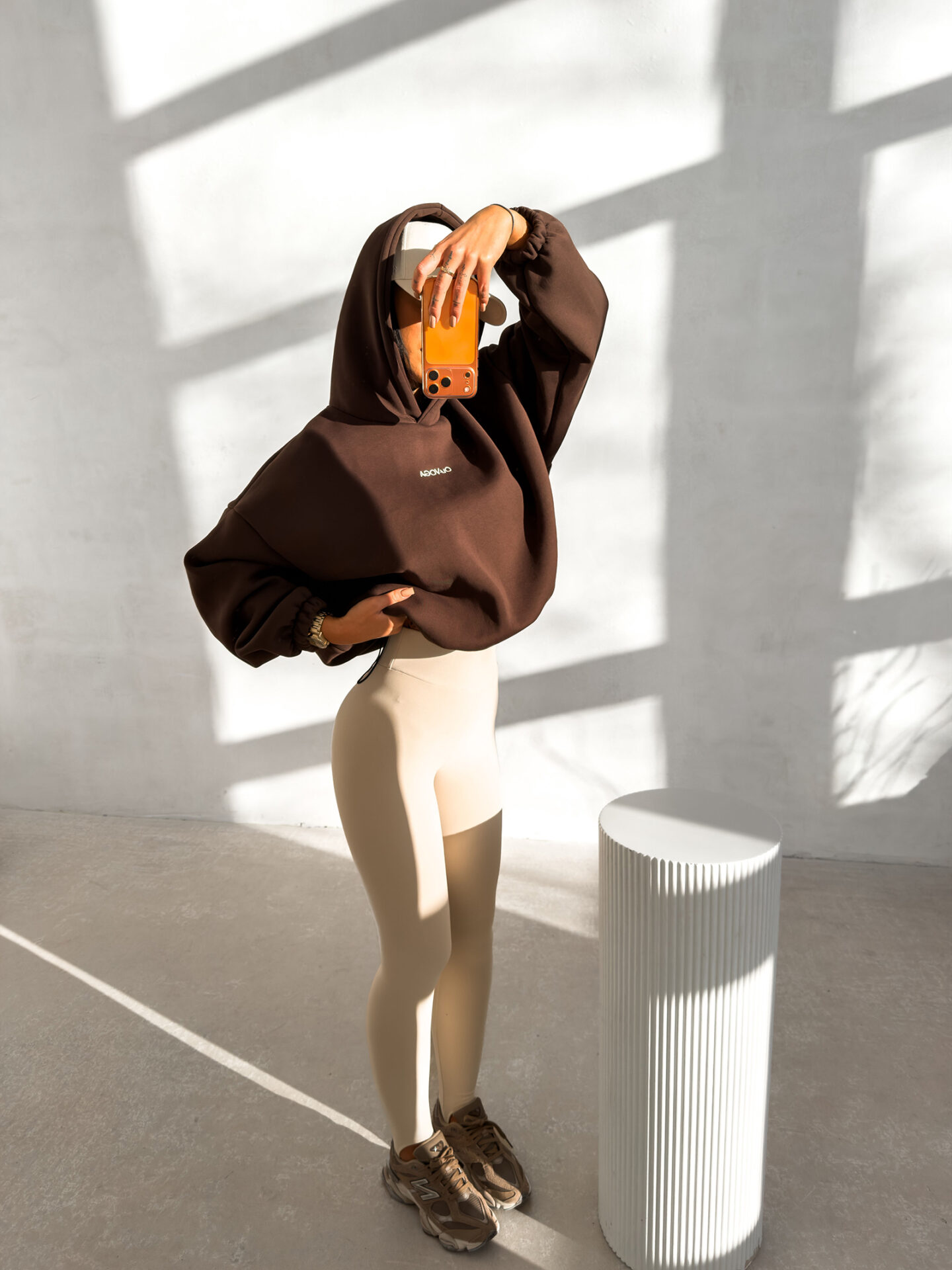 Legginsy damskie OLAVOGA FLEXIBLE beżowe - obrazek 4