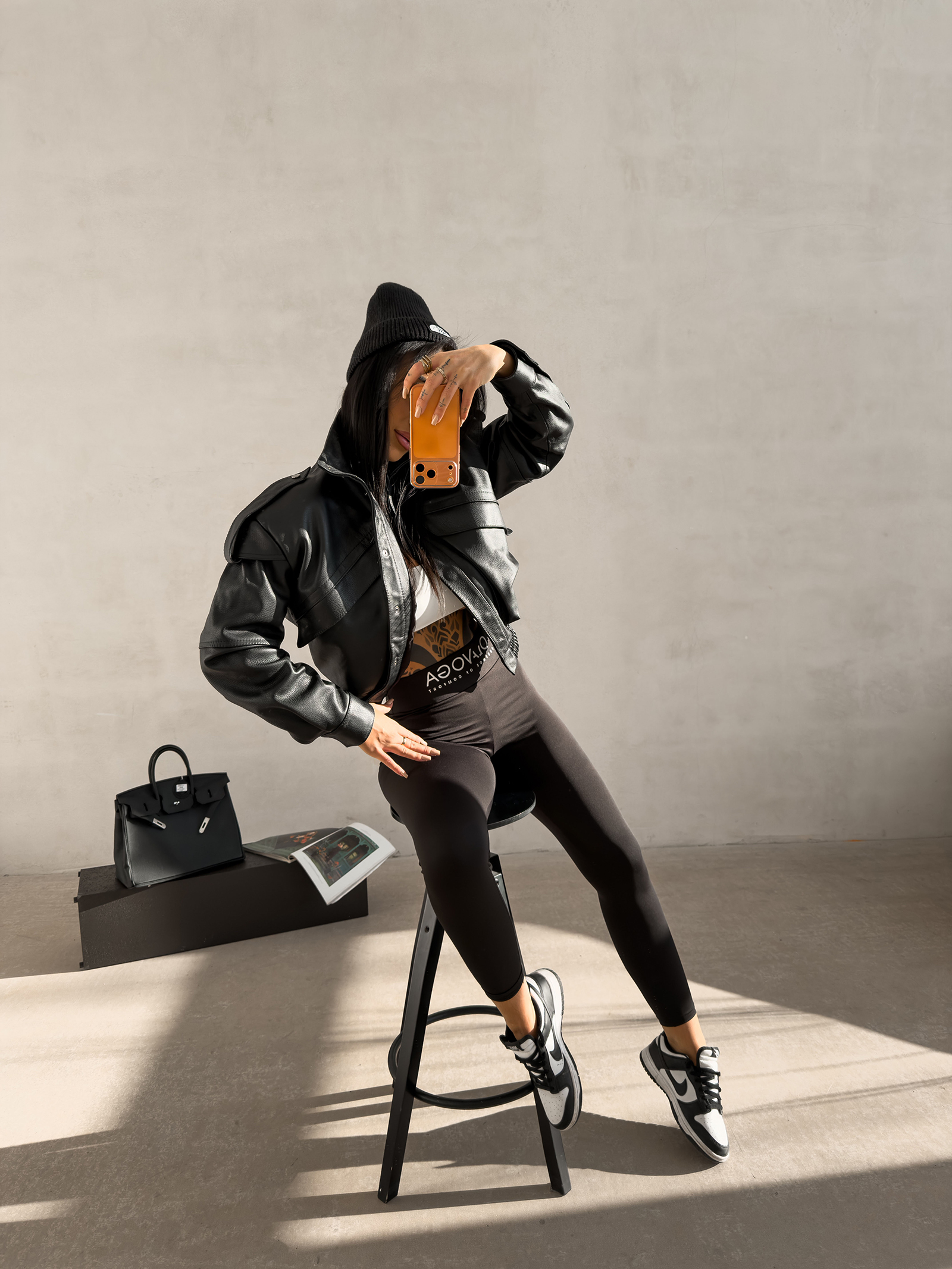 Legginsy damskie OLAVOGA ZITZY czarne - obrazek 3