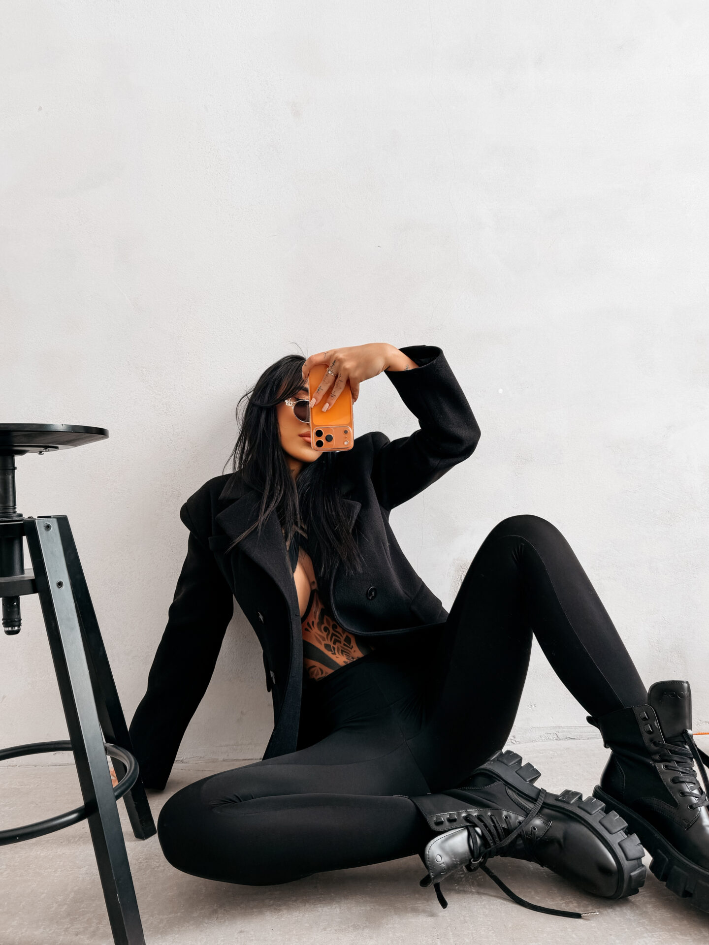 Marynarka damska OLAVOGA HUSH czarna