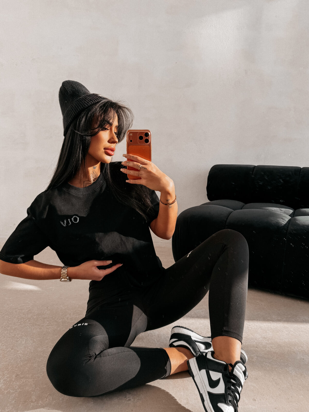 T-shirt damski OLAVOGA BLUSH czarny - obrazek 2