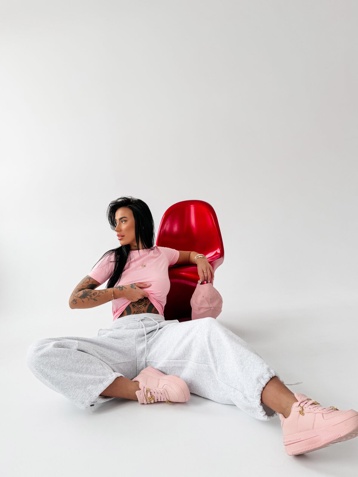 T-shirt damski OLAVOGA SIENA pudrowy róż - obrazek 2